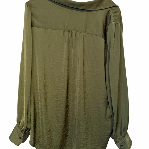 Banana Republic Olive Green Blouse - Picture 3 of 5